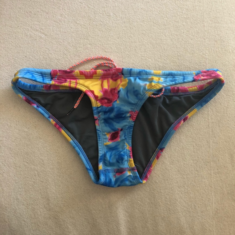JOLYN EURO BOTTOMS